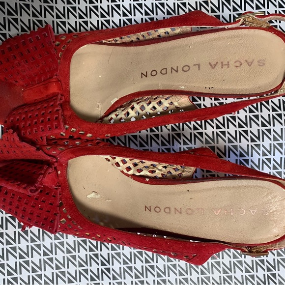 Sacha London Women’s Red Suede Sandals - Picture 3 of 3